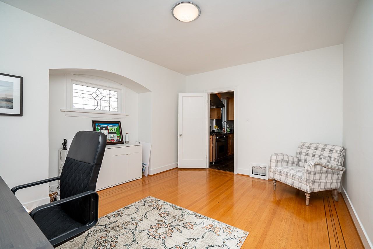 5626 Highbury Street - Photo 3 of 38