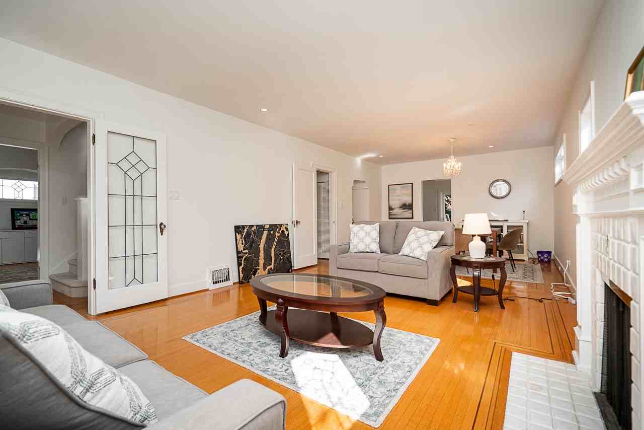 5626 Highbury Street - Photo 6 of 38