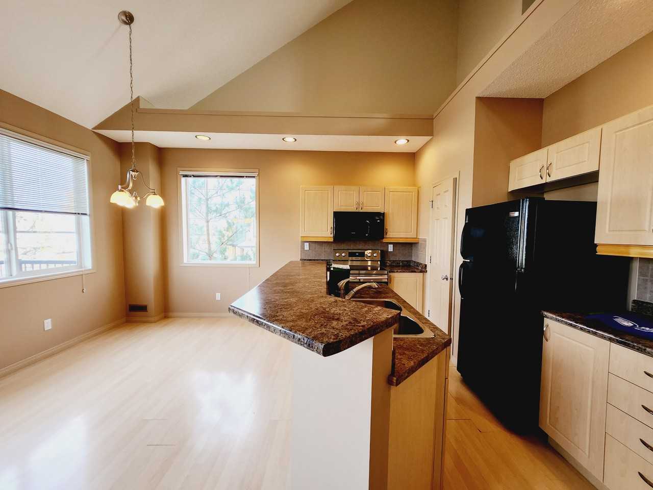 4821 Terwillegar Common Northwest 39 - Photo 4 of 21