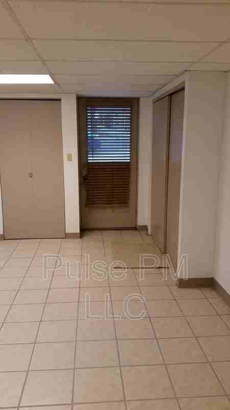 112 E 5th St - Photo 7 of 19