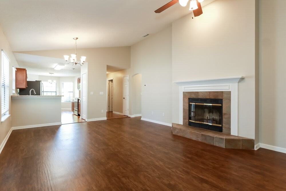 2746 Indigo Hills Ct - Photo 3 of 14