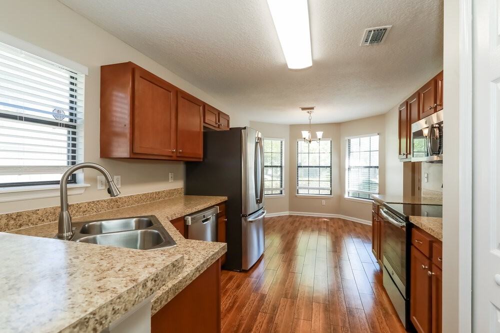 2746 Indigo Hills Ct - Photo 5 of 14