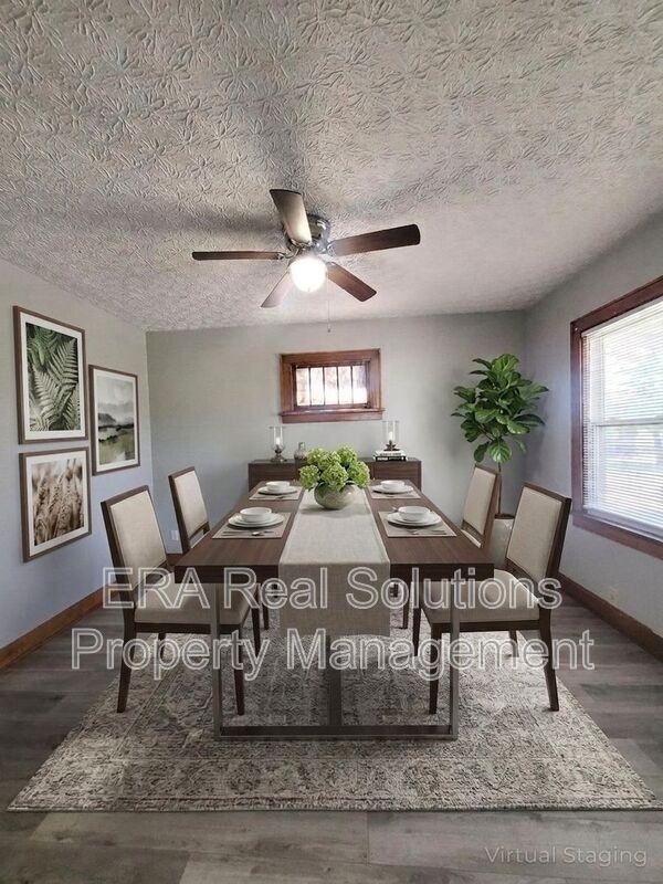 488 Woodbury Ave - Photo 3 of 14