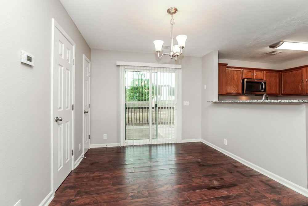 122 Mary Joe Martin Dr - Photo 6 of 17