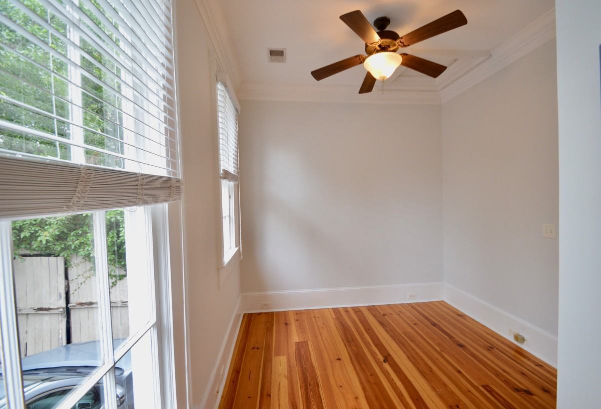 192 Wentworth St - Photo 7 of 13