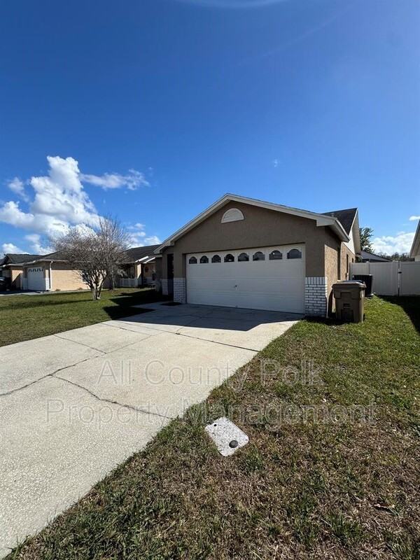 4606 Cheyenne Point Trl - Photo 3 of 27