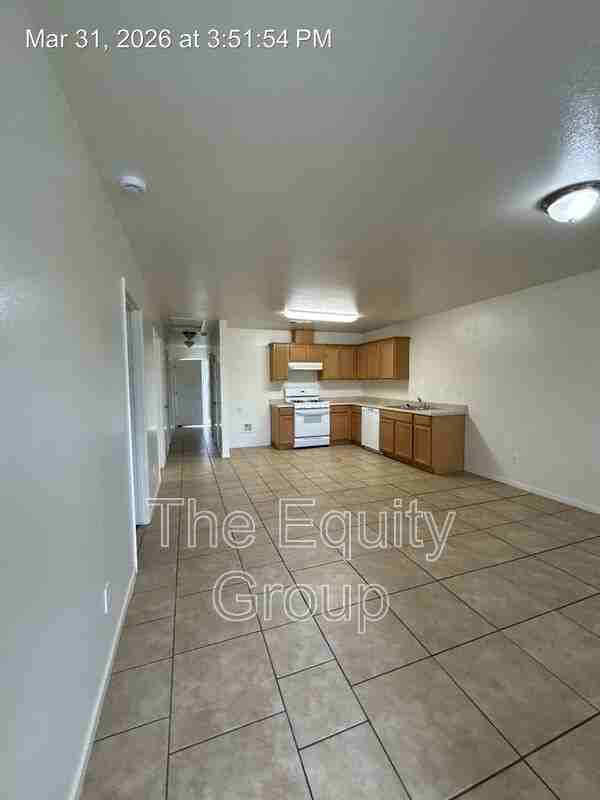 952 Mehlert St - Photo 2 of 19