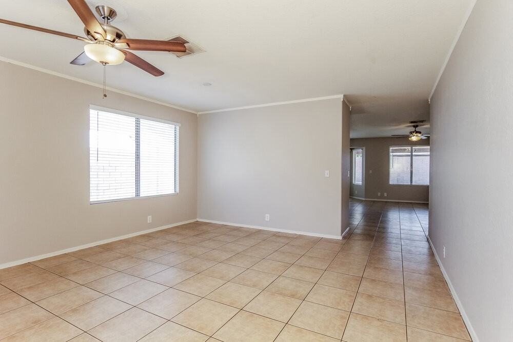 8745 W Tuckey Ln - Photo 6 of 16