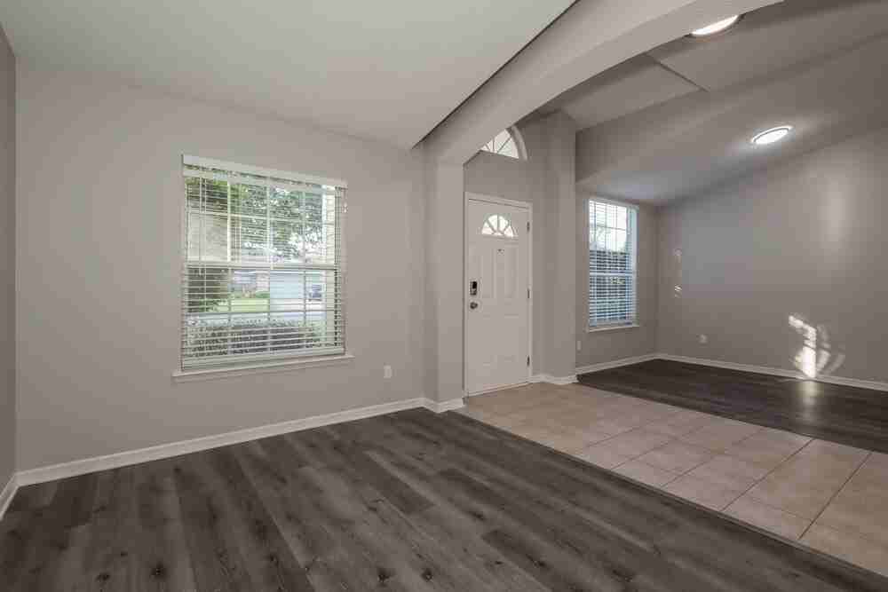 9099 Rockpond Meadows Dr - Photo 6 of 16