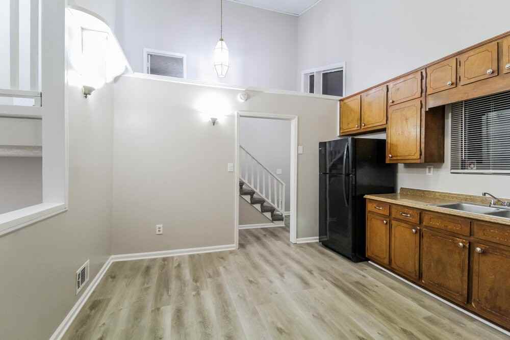 6875 Fielder Ct - Photo 7 of 18