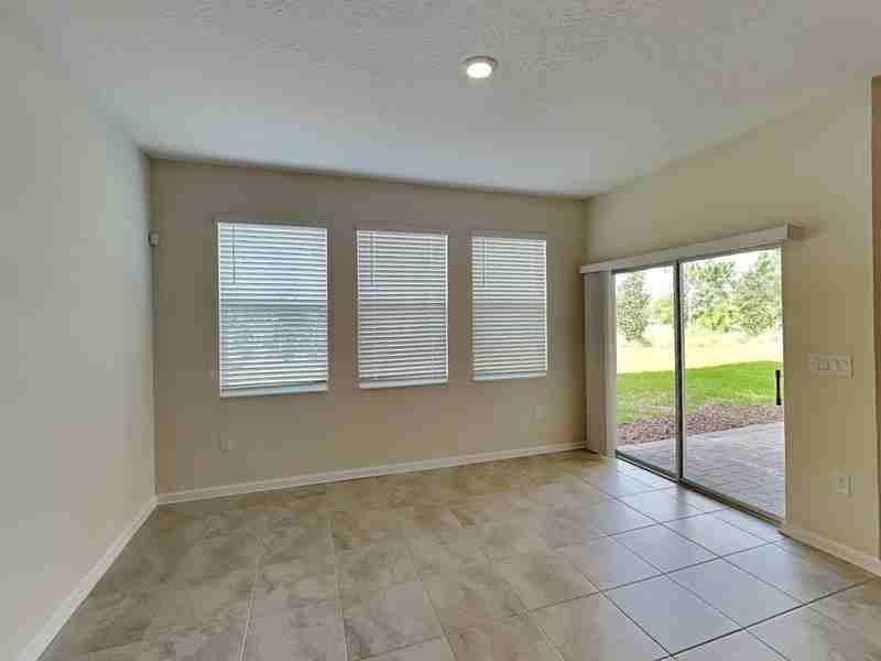 1092 Downswing Pl - Photo 6 of 27