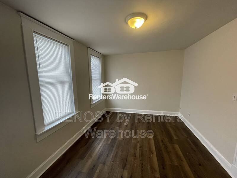 2855 W Cold Spring Ln - Photo 7 of 16