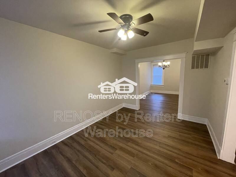 2855 W Cold Spring Ln - Photo 7 of 14