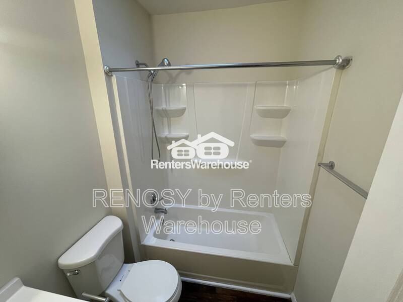 2855 W Cold Spring Ln - Photo 2 of 14