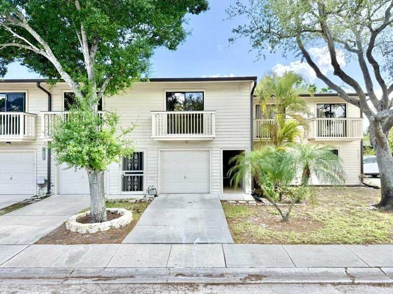 6388 93rd Ter N - Photo 2 of 50