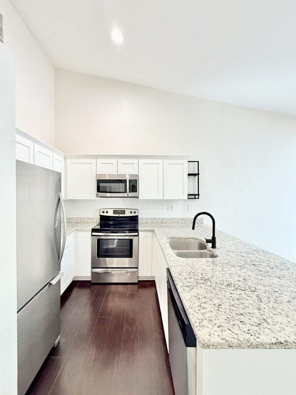 6388 93rd Ter N - Photo 7 of 50