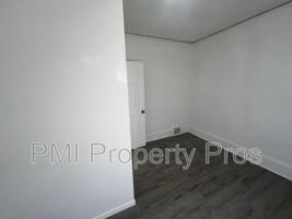 featured image of 3284 N 30th St
