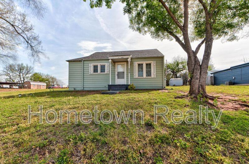 924 N Broad St - Photo 2 of 34