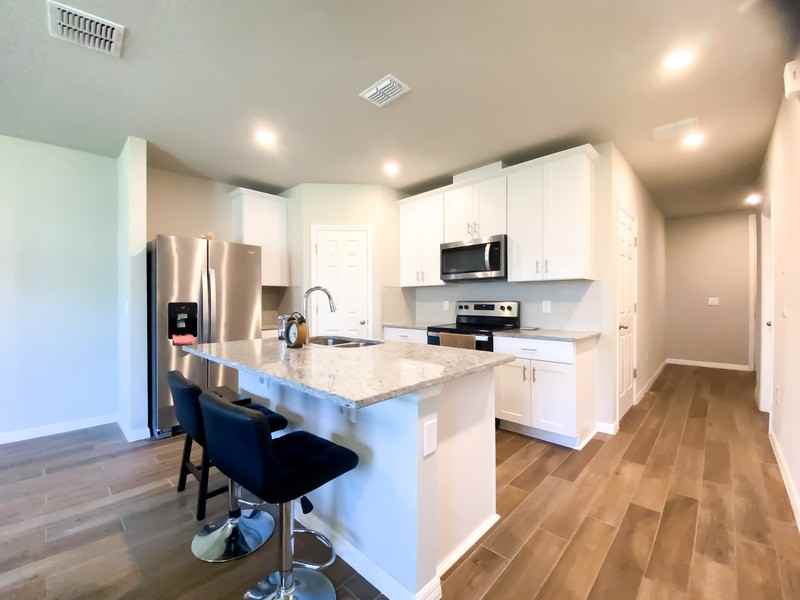 561 Legacy Loop - Photo 4 of 19