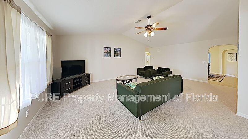 9911 Sw 96th St - Photo 3 of 25