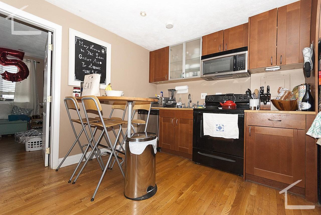 47 Gardner St #8 - Photo 2 of 4