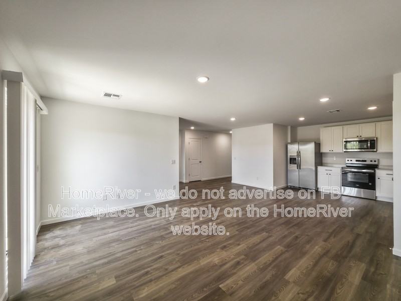 757 Dylan Ct - Photo 6 of 23