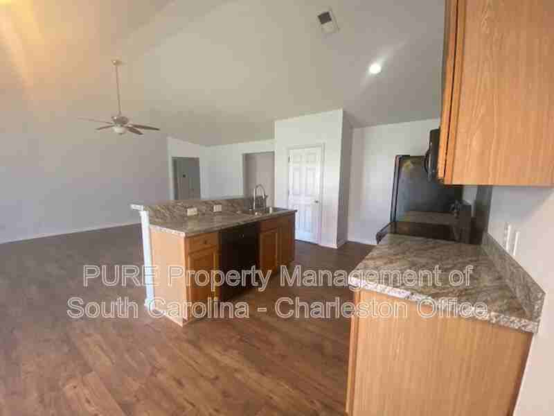 1604 Ashley Ct - Photo 5 of 27