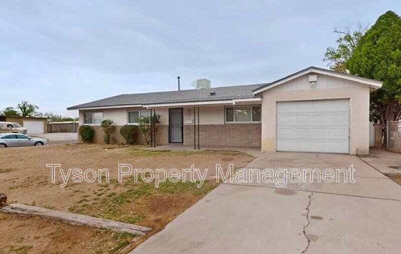 3503 Montclaire Dr Ne - Photo 4 of 35