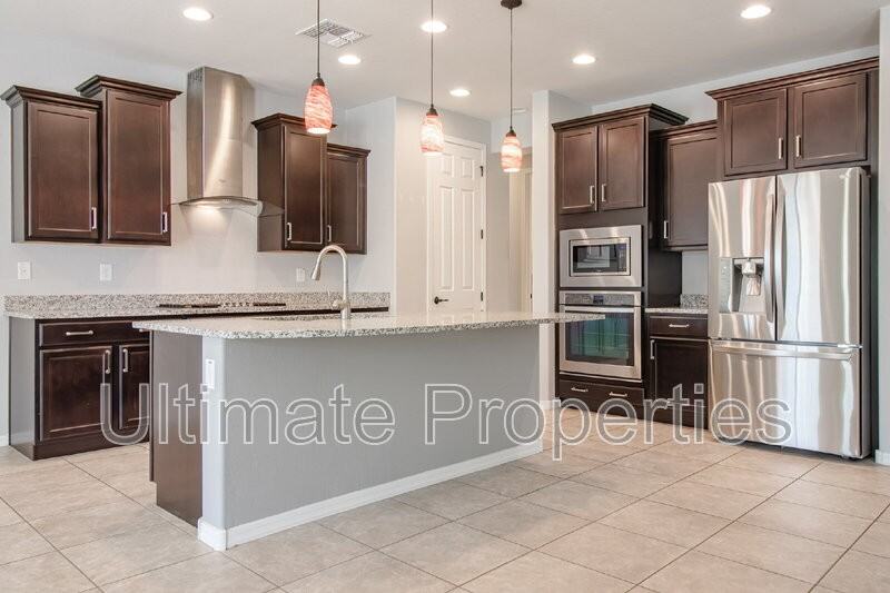 10789 W Prickly Pear Trl - Photo 3 of 14