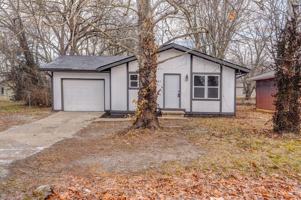 featured image of 2941 W Pacific St