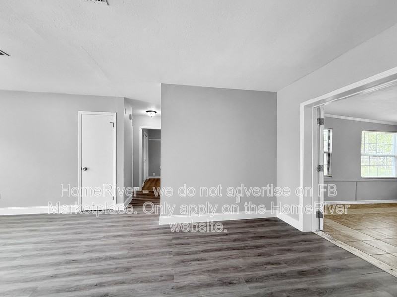 201 Teakwood Cir N - Photo 6 of 21