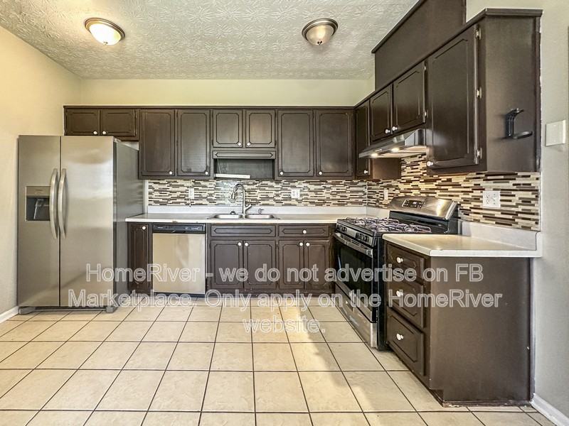 11647 Matthews Trl - Photo 6 of 22