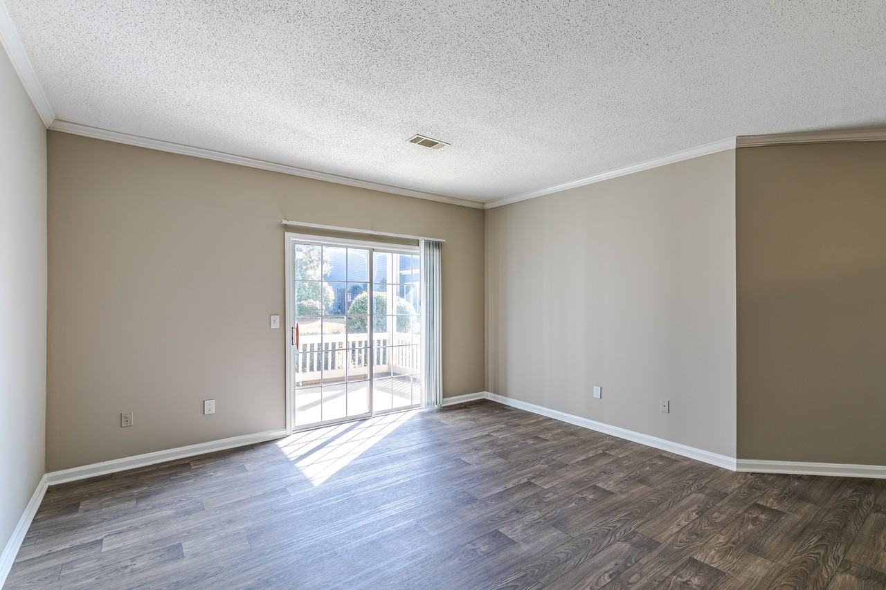 Austin Chase Apartments - Photo 3 of 20