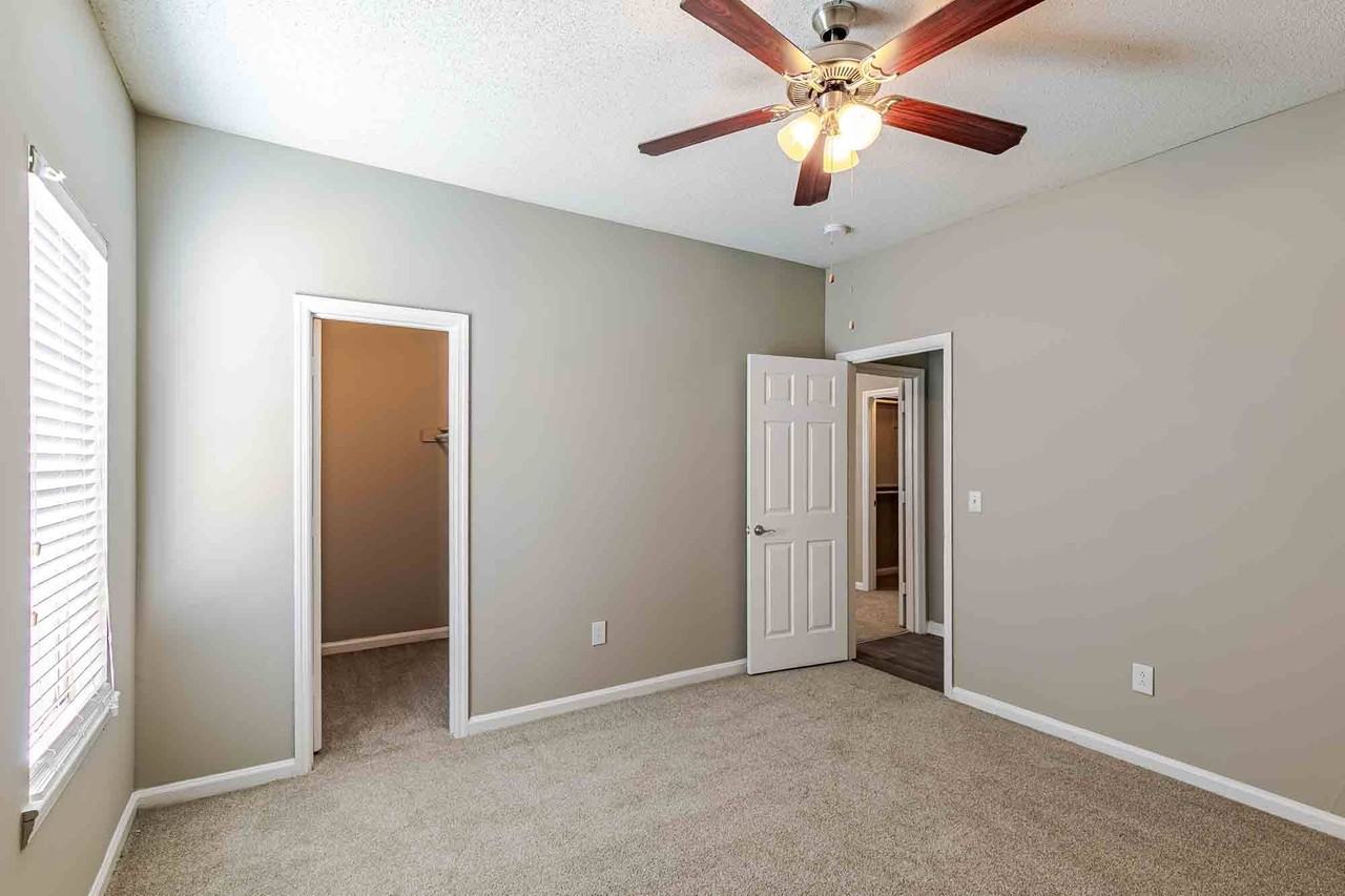 Austin Chase Apartments - Photo 6 of 20