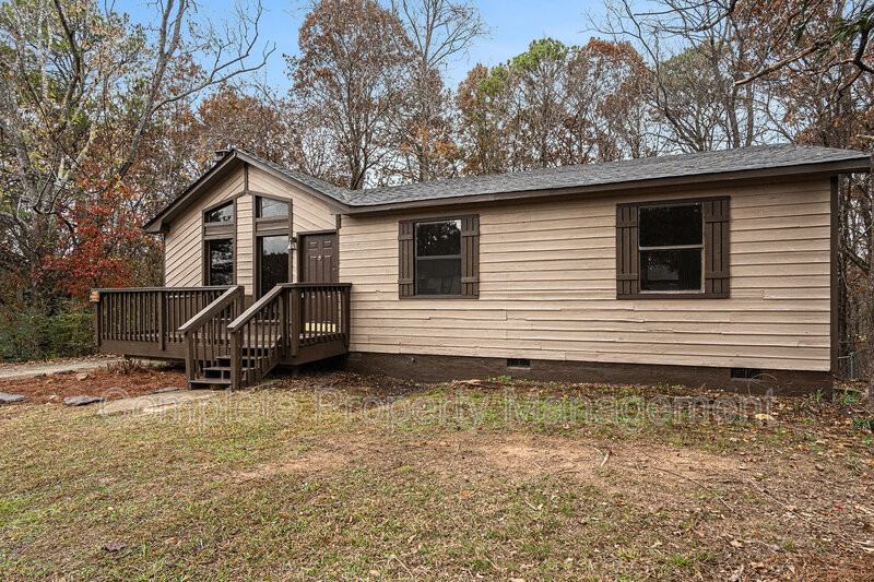 784 15th Ct Nw - Photo 5 of 27