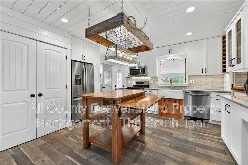 6473 S Prescott St - Photo 5 of 21