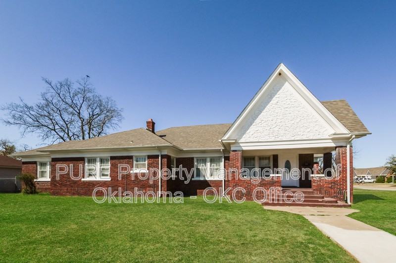 2236 Nw 22nd St