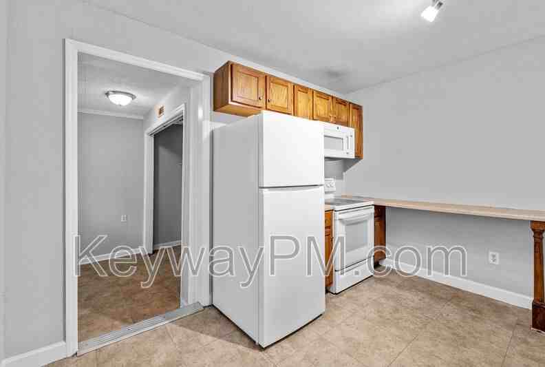 3018 Acorn Rd - Photo 6 of 16