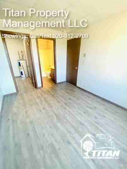 1002 Oregon Street - Photo 2 of 5