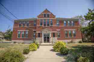 230 West Dunklin (Carpenters' Building) - Photo 1 of 1