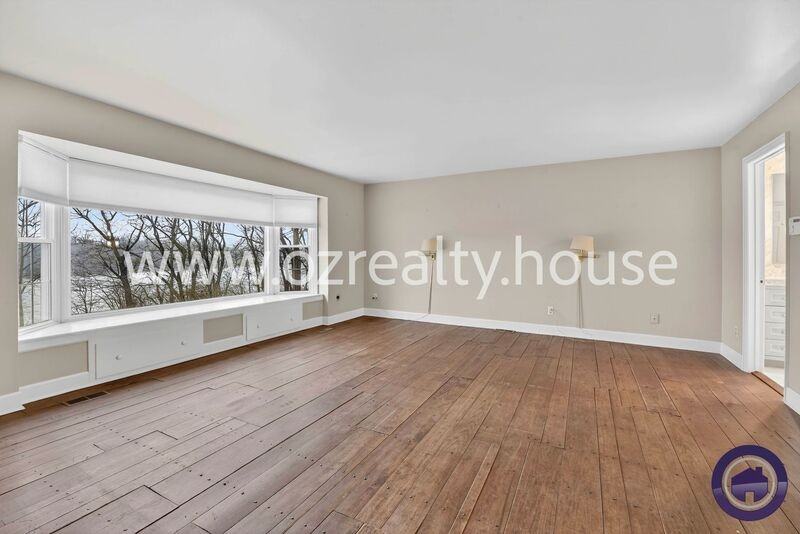 25101 W River Rd - Photo 7 of 29