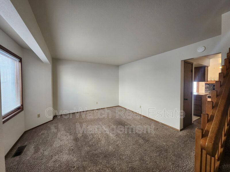 167 Micheal Ct #B - Photo 3 of 15