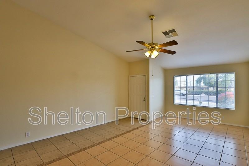 8963 W Ocotillo Rd - Photo 5 of 27