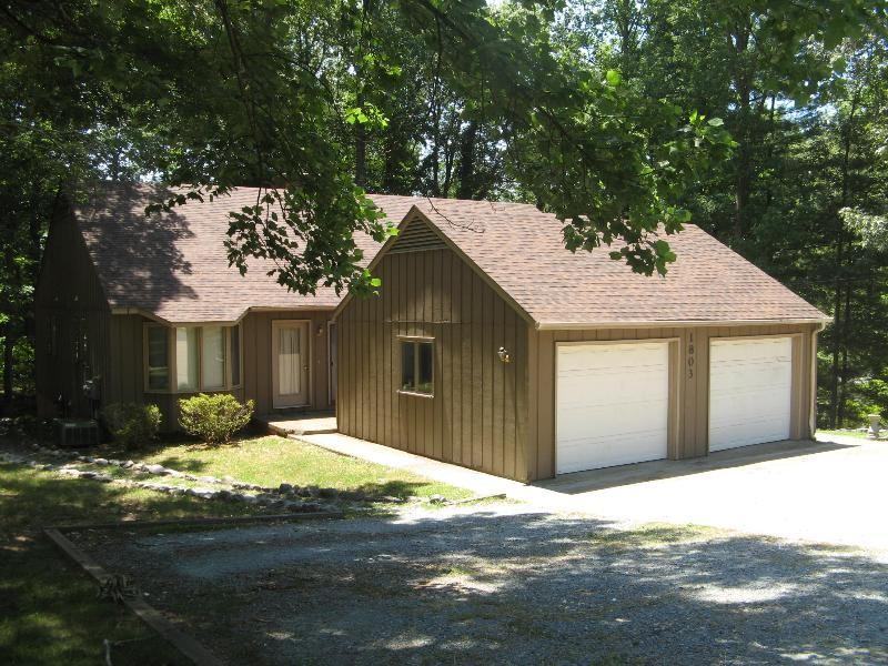 Inglewood Drive - Photo 7 of 22