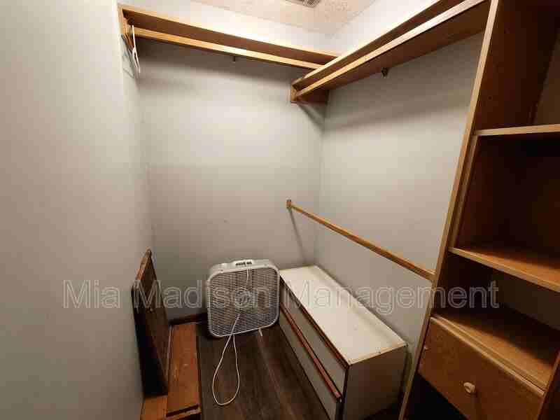 40 1/2 Wesley St Lowr - Photo 7 of 9