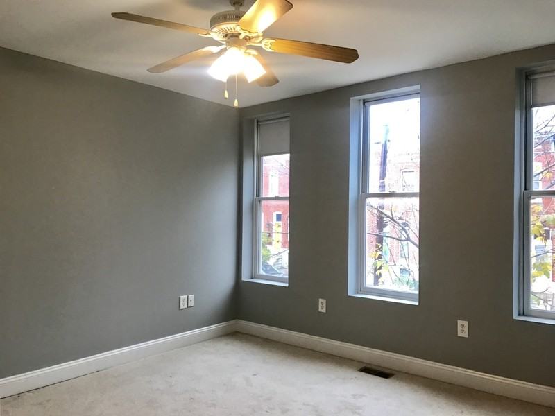 25 N Montford Ave - Photo 6 of 32