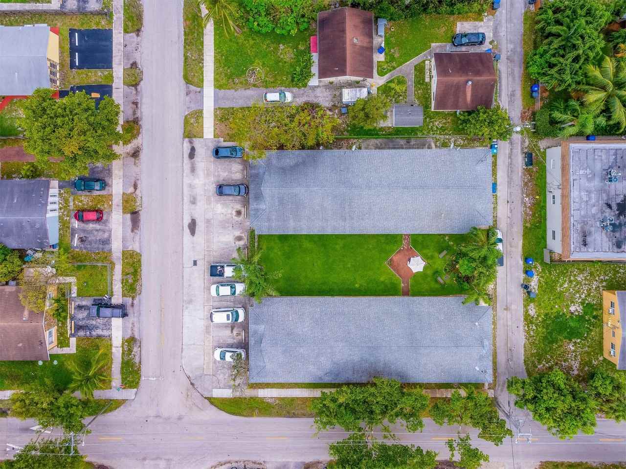 1958 Liberty Street - Photo 2 of 15