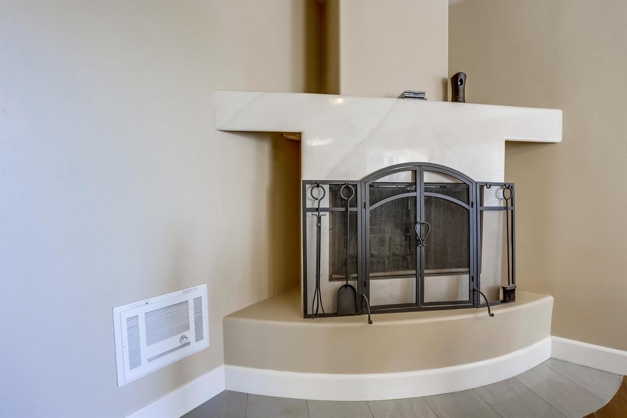 2123 Garnet Avenue - Photo 6 of 24