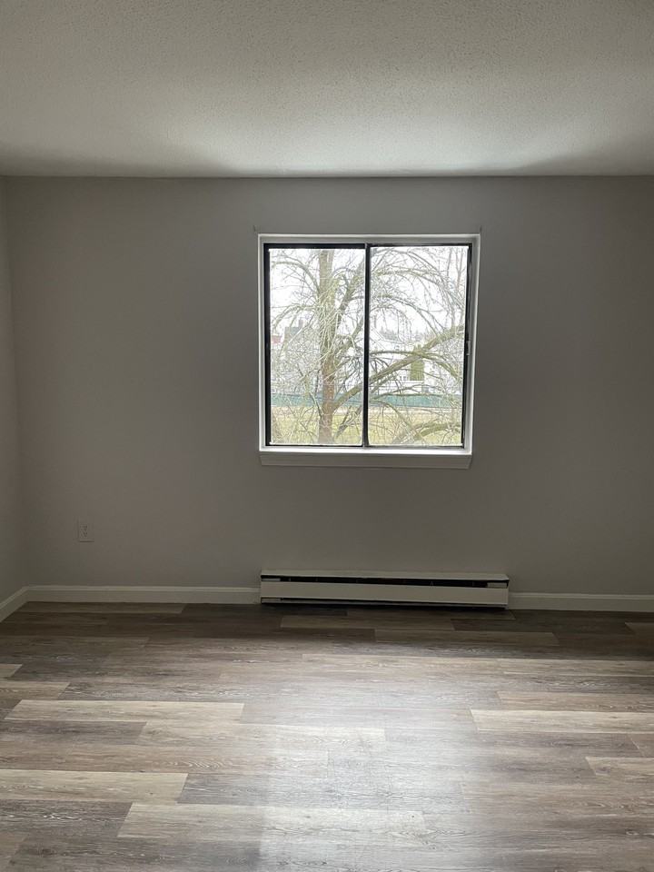 234-236 Green - Photo 4 of 8