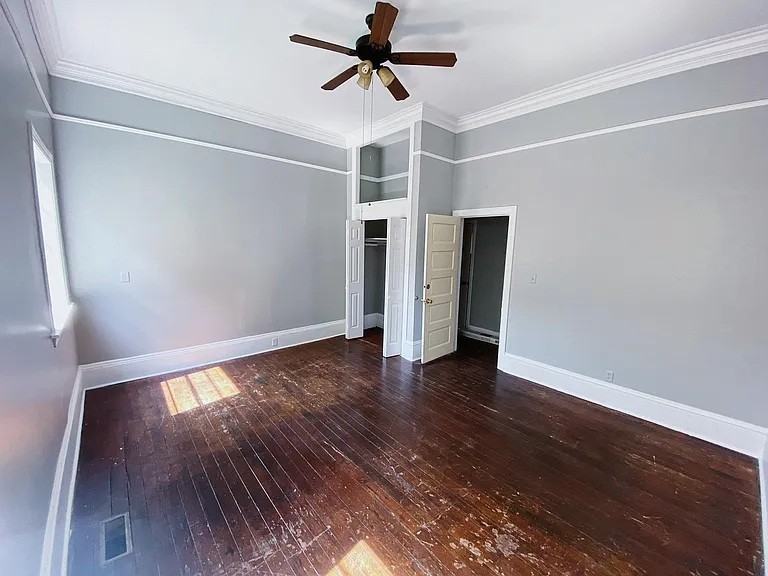 317 E 31st St #A - Photo 6 of 12